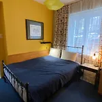 Pod Jelencem I Dom Z Widokiem Na Sniezke Blisko Wang Bed and breakfast 3*