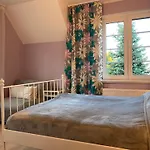 Pod Jelencem I Dom Z Widokiem Na Sniezke Blisko Wang Отель типа 