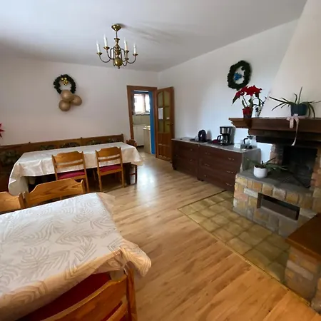 Bed and breakfast Pod Jelencem I Dom Z Widokiem Na Sniezke Blisko Wang