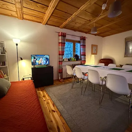 Pod Jelencem I Dom Z Widokiem Na Sniezke Blisko Wang Отель типа 