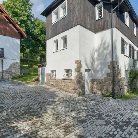 Pod Jeleńcem Dom wakacyjny